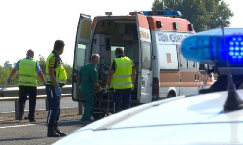 Катастрофа стана на магистралата край Пловдив, трима са в болница