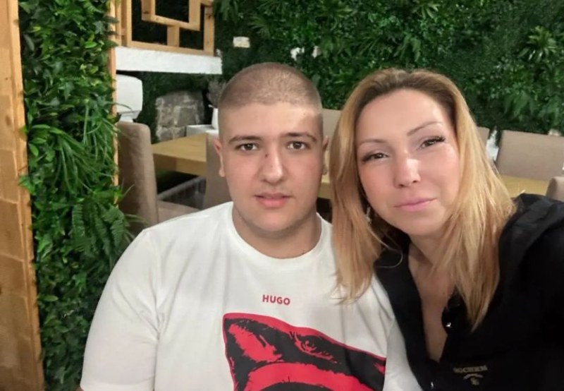 20-годишният Костадин от Пловдив се бори с рак и има нужда от подкрепа