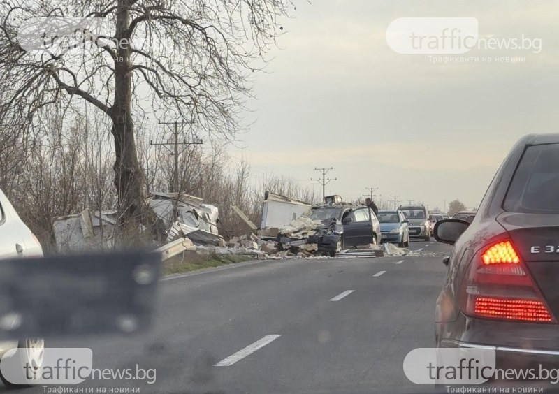 Тежка катастрофа на пътя Пловдив - Карлово
