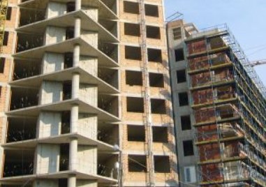БНБ обясни защо цените на жилищата продължават да растат