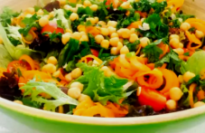 proletna-salata-nahut-vkusna-pitatelna-729.png