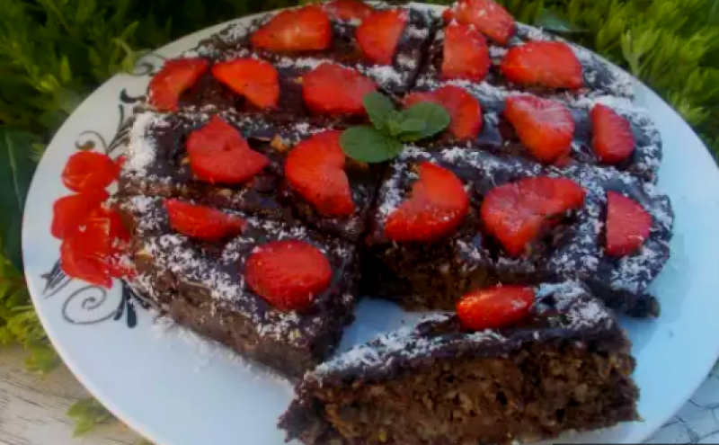 Сладкиш с ягоди без захар и брашно - вкусен и здравословен