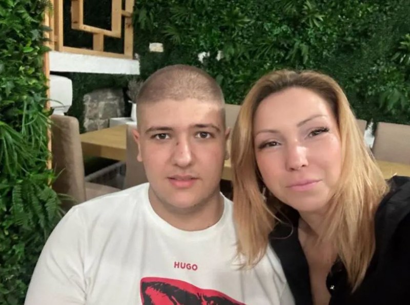 Хора с увреждания помогнаха за лечението на Костадин, но са нужни още средства