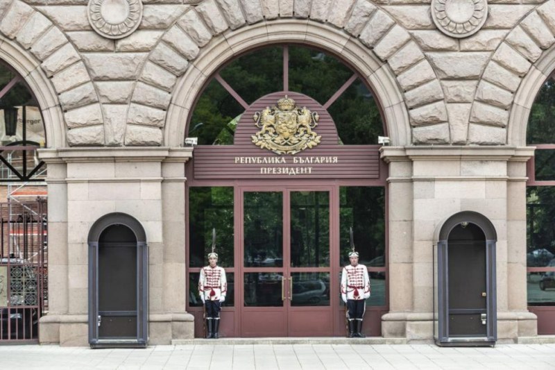 Първите три политически сили искат правителство