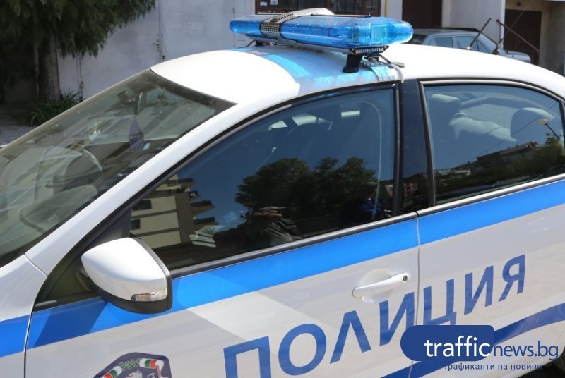 Мъж извади нож и нарани служители на Общинска охрана в Раковски