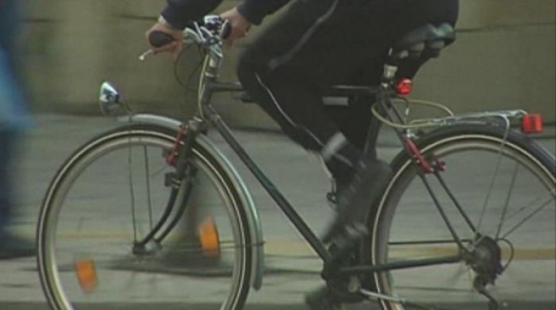 Мъже откраднаха велосипедите на тийнейджъри в Раковски