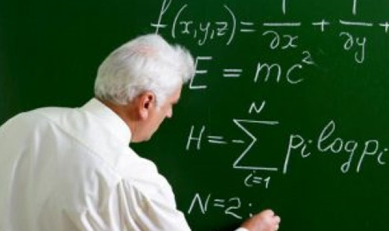240 учители в пенсия продължават да работят в Пловдивско