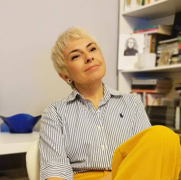 Ина Иванова е тазгодишният лауреат на националния конкурс за поезия “Христо Фотев“