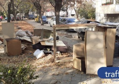Събират стари мебели в кварталите на Пловдив, вижте графика