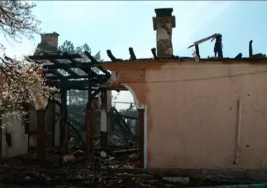 След умишлен палеж: Училището в Езерово изгоря до основи, извършителят е задържан
