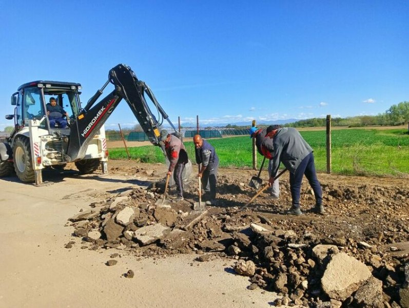 Започна строителството на пътя Виница – Милево от страната на Виница