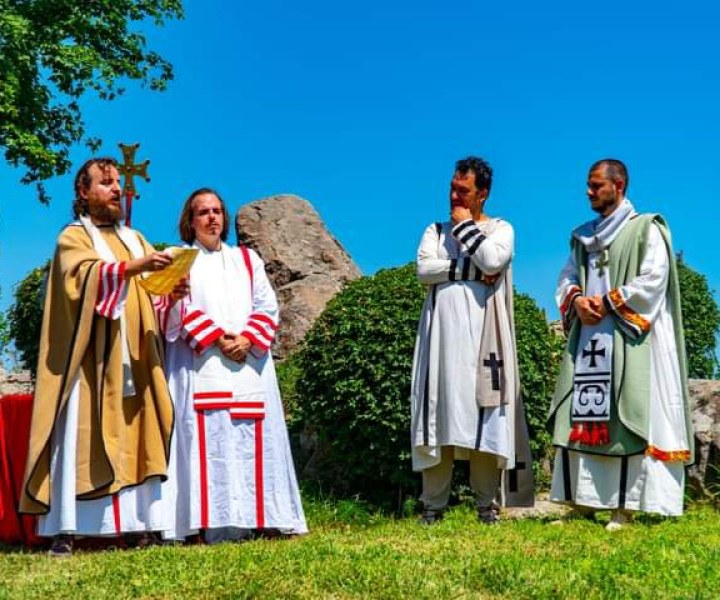 Организаторите на фестивала в Хисаря: Възстановките ни не са подигравка с християните