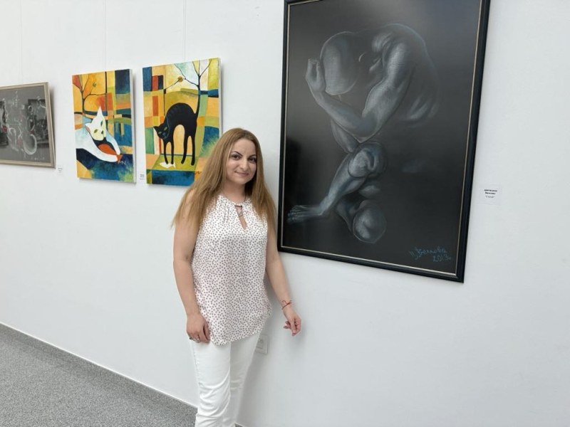 80 автори представят в пролетната изложба “Цветове” в Градската галерия в Пловдив