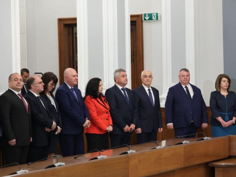 Първото заседание на новото служебно правителство е днес