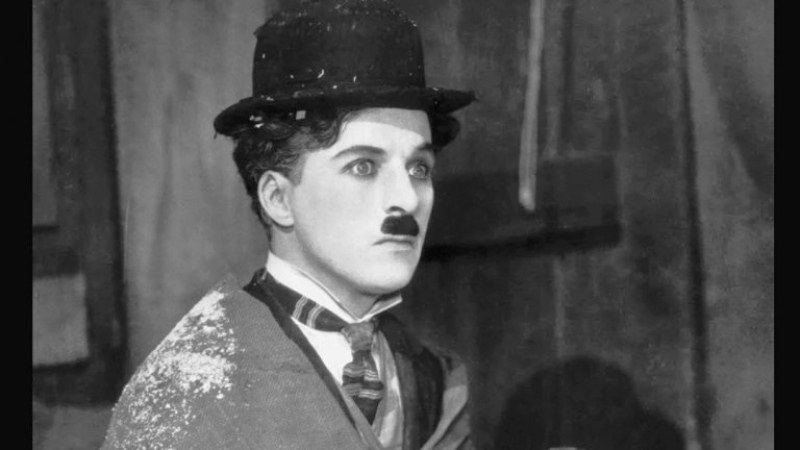 135 години от рождението на великия Чарли Чаплин