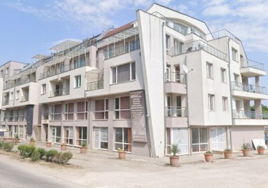 Жилищен комплекс в Пловдив се насели незаконно, Общината нареди офиси и обитатели да напуснат
