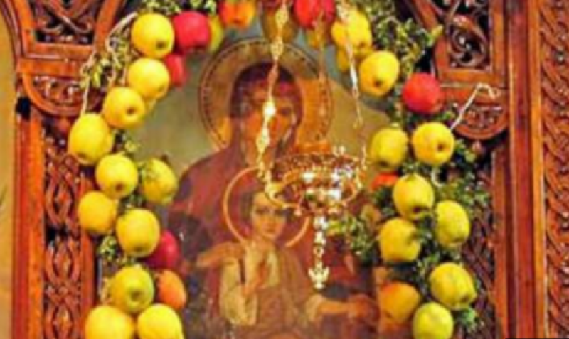 Двудневна литургия за празника “Златна ябълка“ в Асеновград