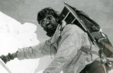 На този ден: Христо Проданов изкачва връх Лхотце и става първият българин покорил осемхилядник