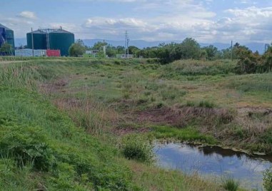 Труд премахна нерегламентирани сметища и почисти река Пясъчник