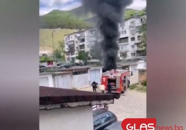 Пожар пламна в гараж в Сопот