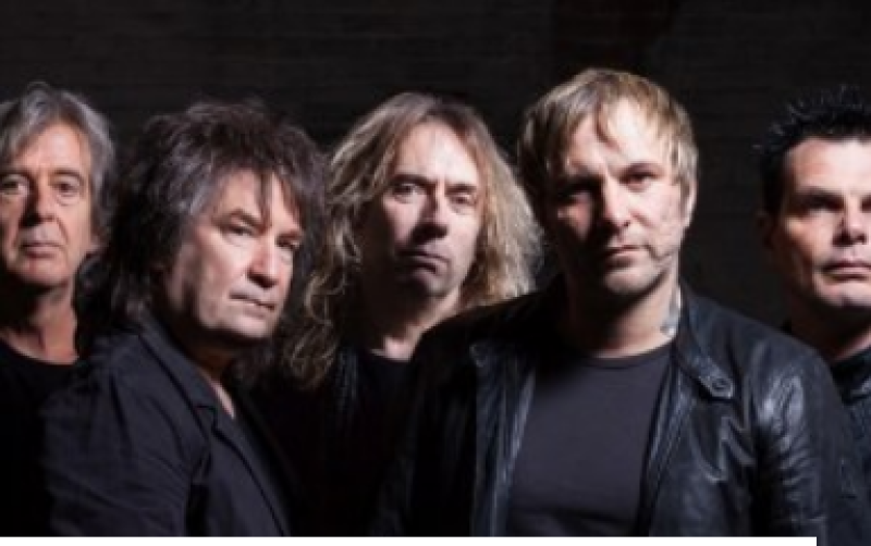 Легендарните “Smokie“ идват за концерт в Пловдив