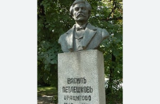 sam-sam-drugi-niama-148-godini-gibelta-707.png
