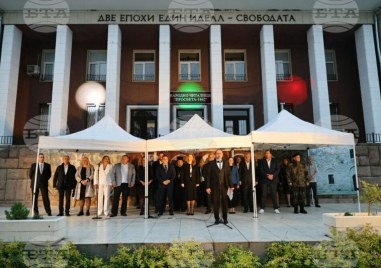 Областният управител на Пловдив участва в отбелязването на 148-та годишнина от Априлската епопея в Перущица