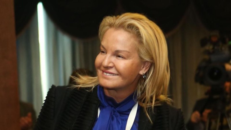 Стефка Костадинова идва днес в родния Пловдив