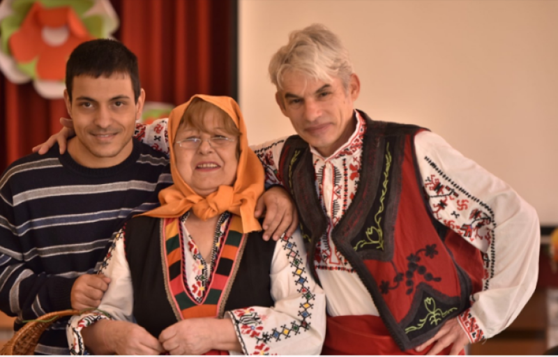 Напусна ни емблематичната пловдивчанка - актрисата Ваня Сивинова