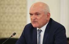 sluzhebniiat-premier-uveri-che-shte-ima-471.jpg