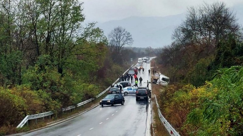 18 тежки катастрофи у нас за денонощие, има загинали и много пострадали