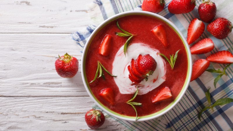 Ягодова супа - 3 лесни и вкусни рецепти