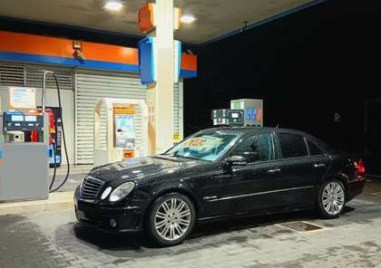 Осъдиха шофьор, зареждал Мерцедеса си, без да плаща по бензиностанциите в Пловдив