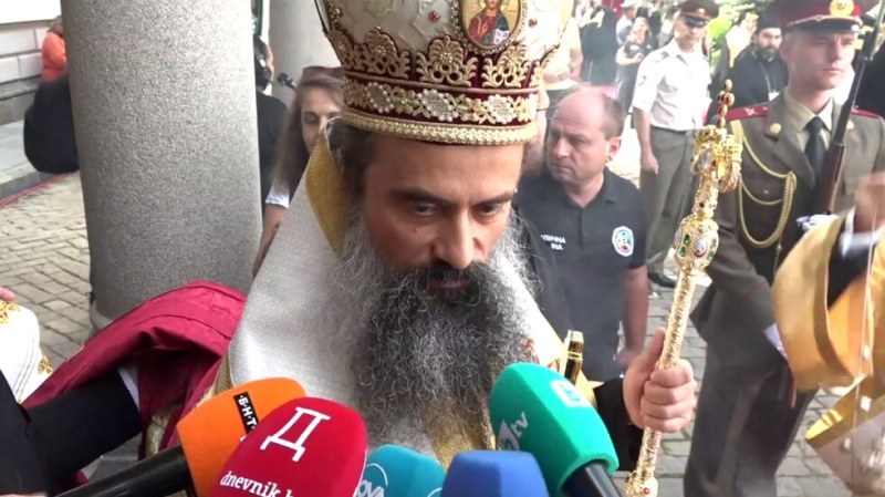 Даниил с първи думи като Патриарх на България: Да сме с Бога и Бог да е с нас!