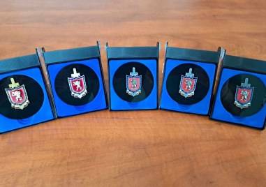 Наградиха пловдивски полицаи за професионалния им празник
