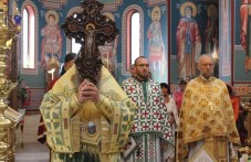 tsarkvata-praznuva-dnes-iznasiane-344.jpg