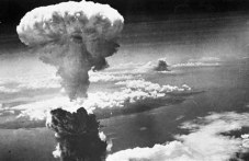 na-tozi-den-yaponskiiat-grad-nagasaki-e-495.jpg