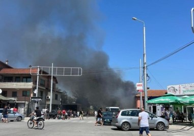 Пореден голям пожар пламна в Столипиново