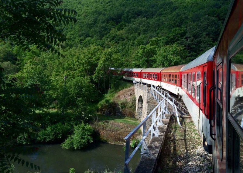 Временно спират част от влаковете на Родопската теснолинейка