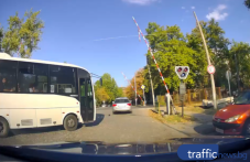 poredno-bezumie-gradskiia-transport-593.png