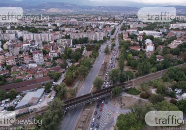 Невиждани задръствания тормозят от дни пловдивчани, пътуващи към Кючука, южните квартали и Родопската яка