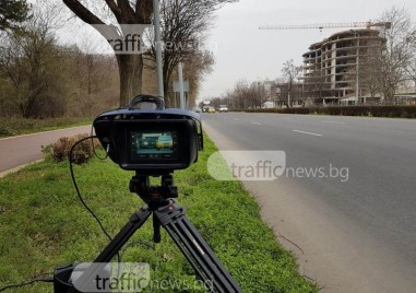 Вандал счупи тринога на пловдивската полиция и избяга