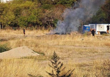 Заснеха хора да палят огън в близост до парк в Тракия