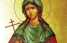 sveta-machenitsa-yulianiia-pochitame-250.jpg
