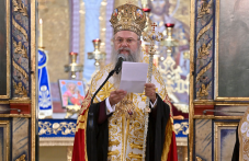 mitropolit-nikolai-shte-otsluzhi-556-801.png