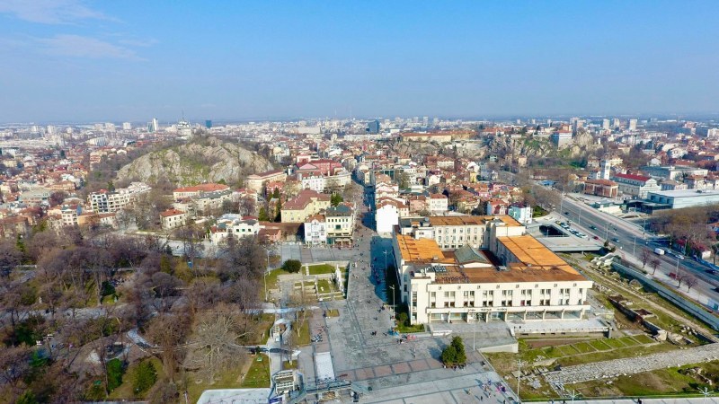 Събота в Пловдив - предимно слънчева, но ветровита