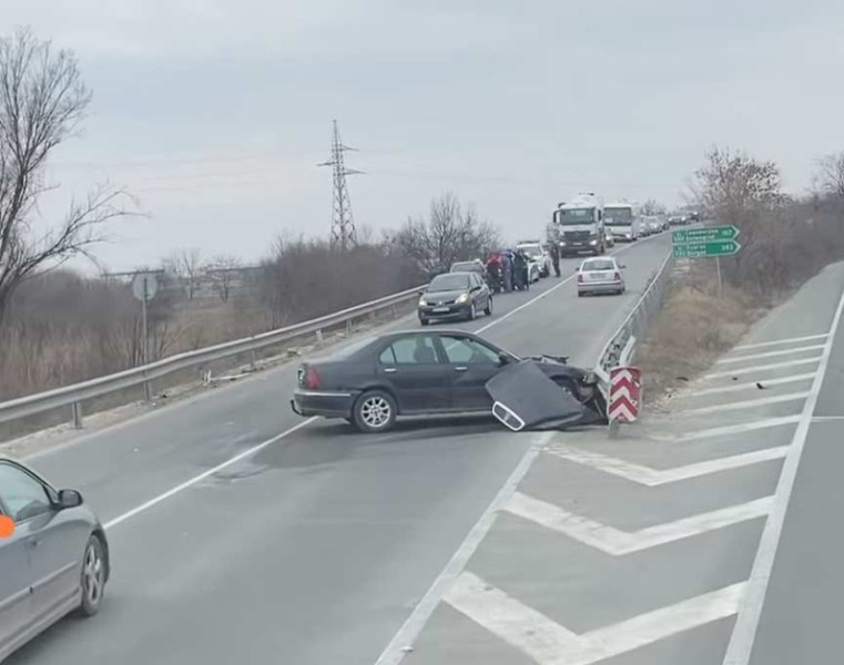 Тежка катастрофа е станала на пътя Пловдив - Бенковски