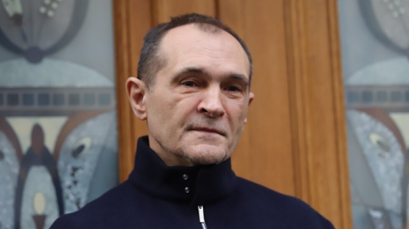 Измамник се представя за дъщеря на Васил Божков, “ужили“ пловдивчанин с 35 000 лева
