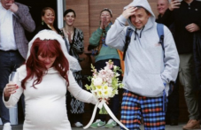 pevitsata-rut-koleva-stana-maika-595.png