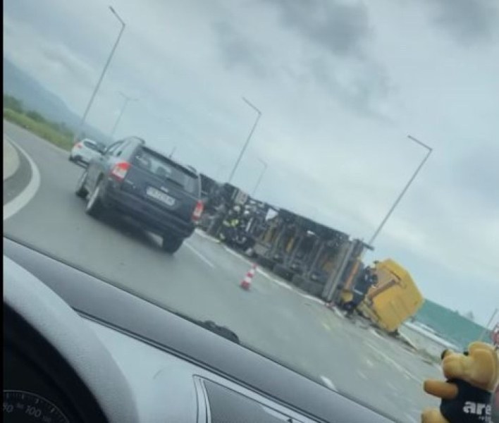 Възстановиха движението по пътя Асеновград - Пловдив